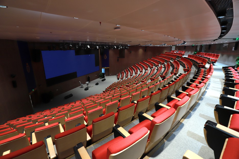 Auditorium seating LS 9612 image 2