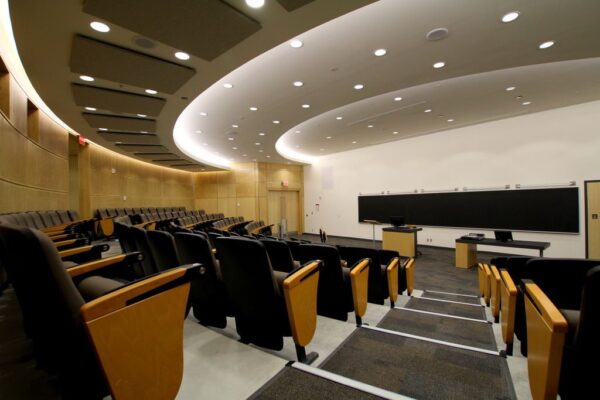 lecture seating 8 600x400