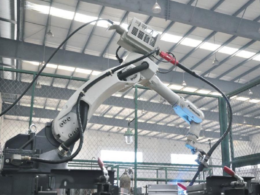 robot welding 1